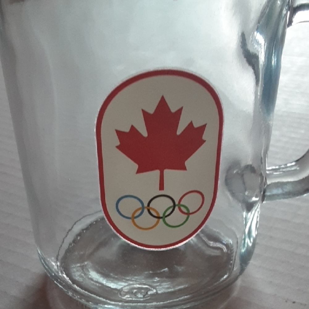 Olympic Glass Mug with Handle - Red Maple Leaf & Rings Design - Picture 2 of 9